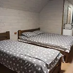 Holiday home шепіт лісу Bukovets